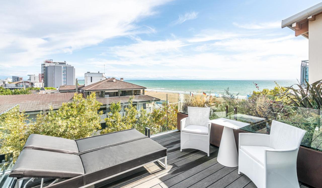 Suite Deluxe con Accesso Spiaggia